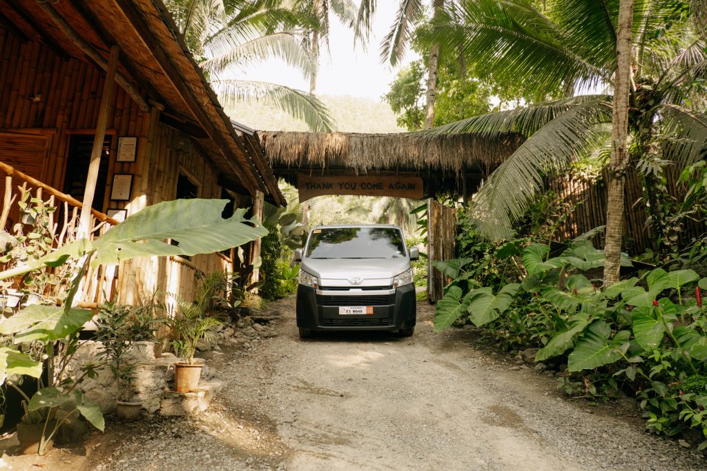Cebu Philippines Airport Transfer Services to Treehouse de Valentine Resort