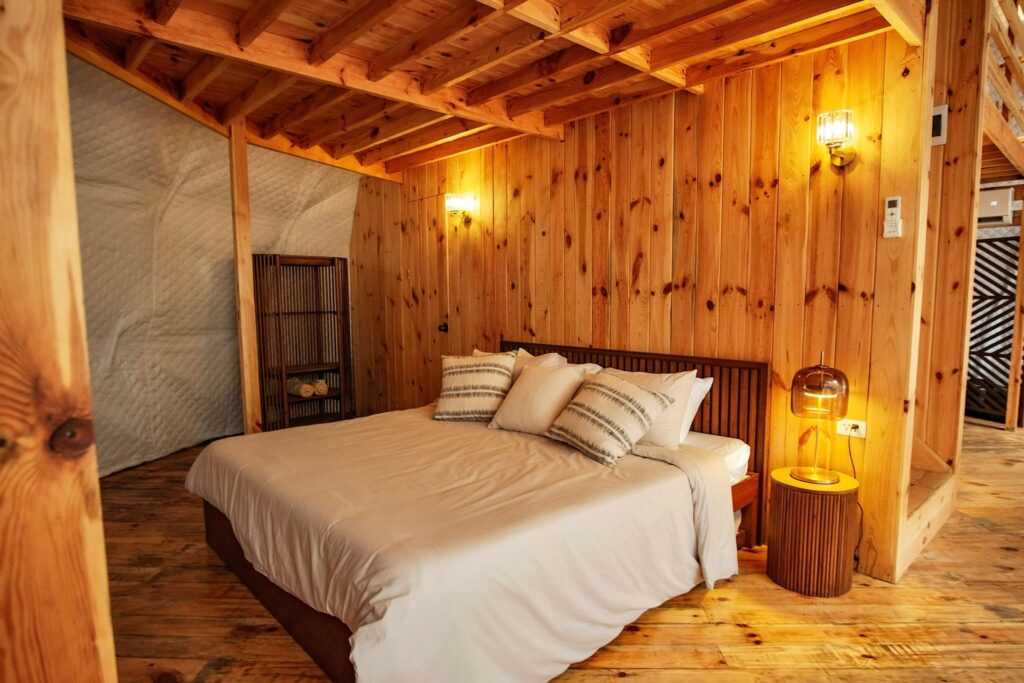 Treehouse de Valentine in-room massage service