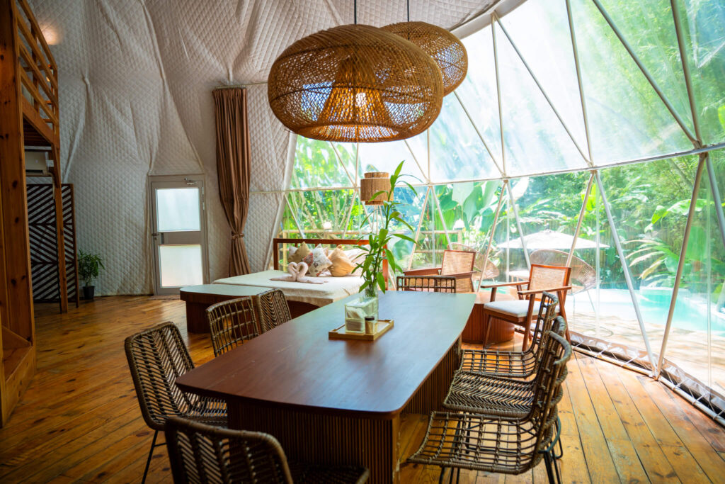 Dome de Valentine weekend getaway